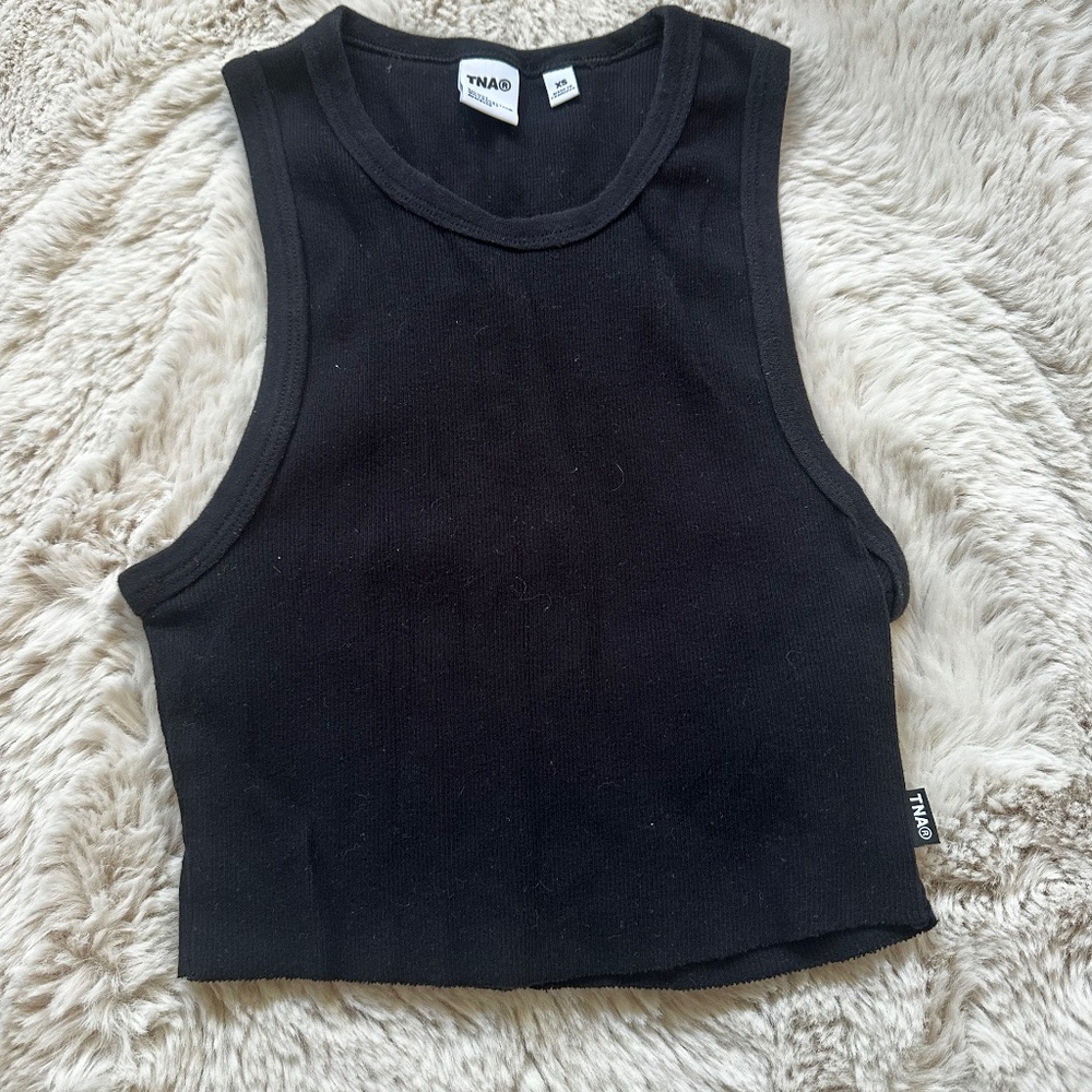 Aritzia TNA Cropped Tank Top
